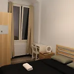 - Uddin House * Γένοβα