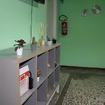 - Uddin House Πανσιόν Γένοβα
