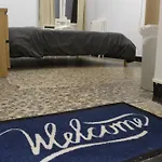 - Uddin House Πανσιόν