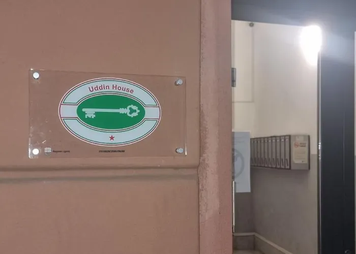 - Uddin House Гостевой дом